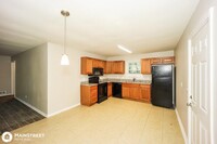 6067 Park Dr photo'