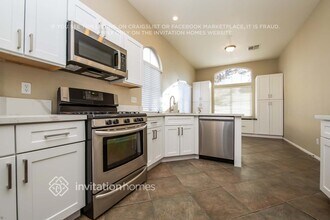 809 Windhook St in Las Vegas, NV - Foto de edificio - Building Photo