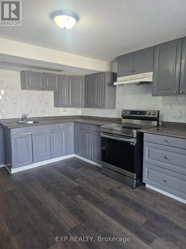 property at 2113 Theoden Ct