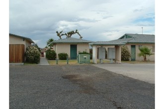 Erin Apartments in Needles, CA - Building Photo - Building Photo