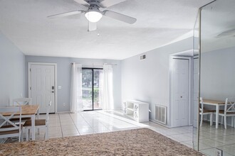 7350 Swallow Run in Winter Park, FL - Building Photo - Building Photo