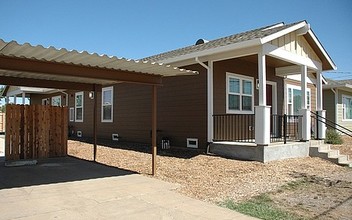 Sunset Valley in Wheatland, CA - Foto de edificio - Building Photo