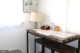 5934 Mayflower Ct in Alexandria, VA - Building Photo - Building Photo