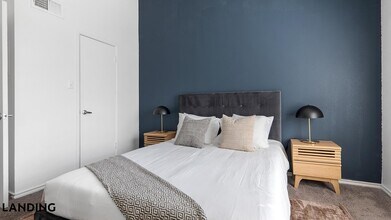 1071 Clayton Ln, Unit M1406 in Austin, TX - Building Photo - Building Photo