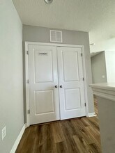 4520 Silver Lining St in Sarasota, FL - Building Photo - Building Photo