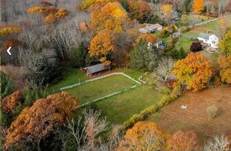 79 Owens Ln, Unit B in Glastonbury, CT - Building Photo - Building Photo