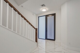 394 Bella Sol Way in West Palm Beach, FL - Building Photo - Building Photo
