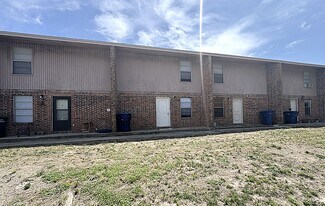 402 S 2nd St, Unit B in Copperas Cove, TX - Building Photo
