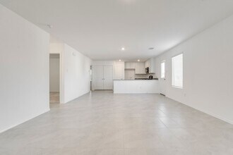 8721 Whistling Duck Dr, Unit 107 in McKinney, TX - Foto de edificio - Building Photo