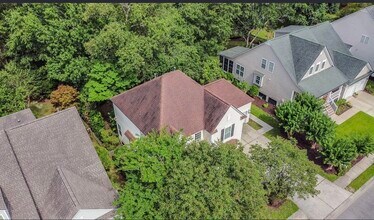 1664 William Hapton Way in Mount Pleasant, SC - Building Photo - Building Photo