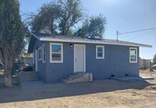 9129 Kemper Rd in Mojave, CA - Foto de edificio - Building Photo