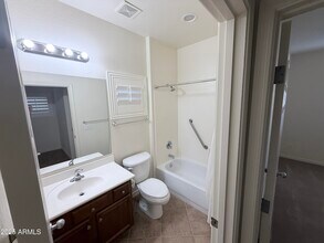 16549 W Rowel Rd in Surprise, AZ - Building Photo - Building Photo