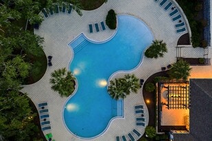 Brookview at Citrus Park in Tampa, FL - Building Photo