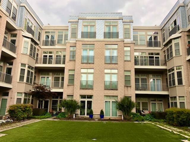 1209 N Charles St Photo