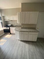 351 Greenmount Ave in Baltimore, MD - Building Photo