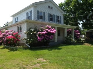 12 Hans Ave in Waterbury, CT - Building Photo