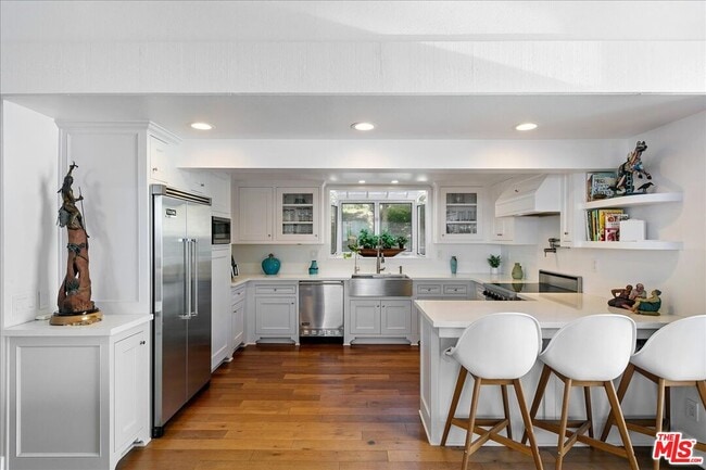 28242 Rey De Copas Ln in Malibu, CA - Building Photo - Building Photo