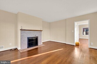 805 31st St S in Arlington, VA - Building Photo - Building Photo