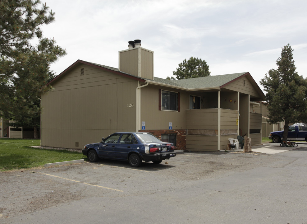 126 Juniper Pl in Loveland, CO - Building Photo