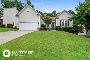 12139 Autumn Winds Ln in Pineville, NC - Building Photo