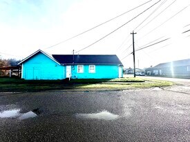 320 Grant St in Aberdeen, WA - Building Photo