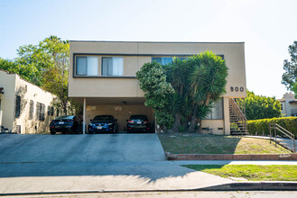 500 North Sycamore Avenue in Los Angeles, CA - Building Photo - Building Photo