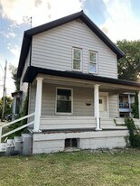 1646 Ridge Ave in Steubenville, OH - Building Photo