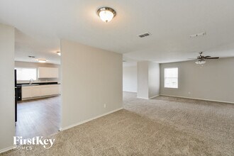 7711 Caballo Canyon in San Antonio, TX - Building Photo - Building Photo