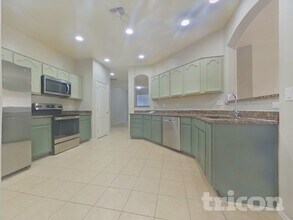 17328 W Morning Glory St in Goodyear, AZ - Building Photo - Building Photo