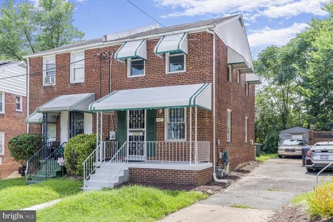 property at 3477 23rd St SE