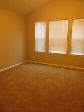 58992 Greenbrier Loop in Saint Helens, OR - Building Photo - Building Photo