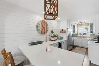 4751 Coquina Key Dr SE in St. Petersburg, FL - Building Photo - Building Photo