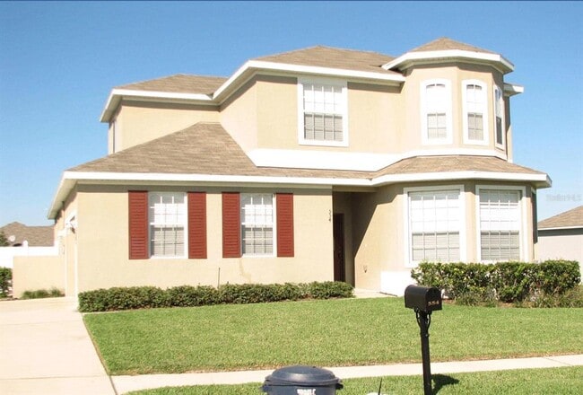 property at 554 Hiawatha Palm Pl