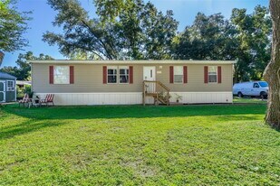 1621 Tangerine St in Kissimmee, FL - Building Photo