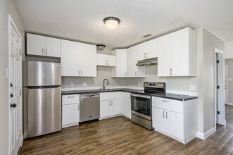 805 Bluebonnet Dr in Keller, TX - Building Photo - Building Photo