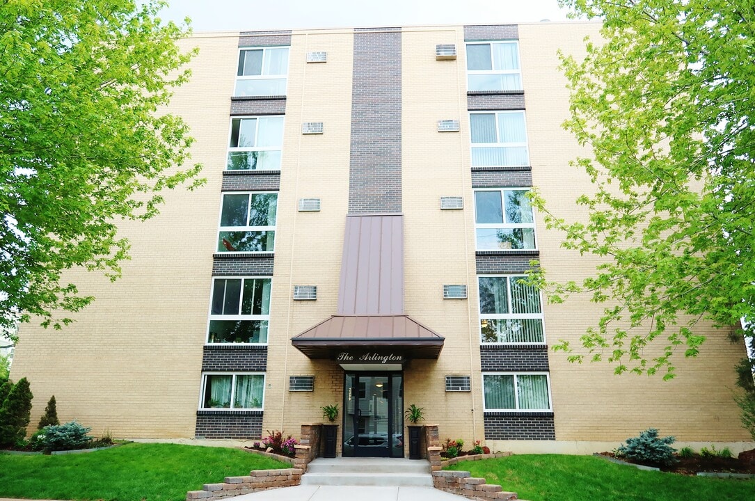 The Arlington in Denver, CO - Building Photo