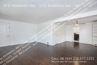 3532 Normandy Rd, Unit #2 in Shaker Heights, OH - Foto de edificio - Building Photo