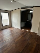 3322 IH-69 Access Rd in Corpus Christi, TX - Building Photo