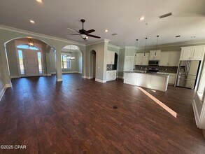 4528 Tropical Dr in Panama City, FL - Building Photo - Building Photo