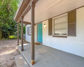 2016 Holmes St in Tallahassee, FL - Building Photo - Building Photo