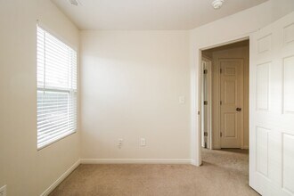 11746 Zephyr Way in South Jordan, UT - Building Photo - Building Photo