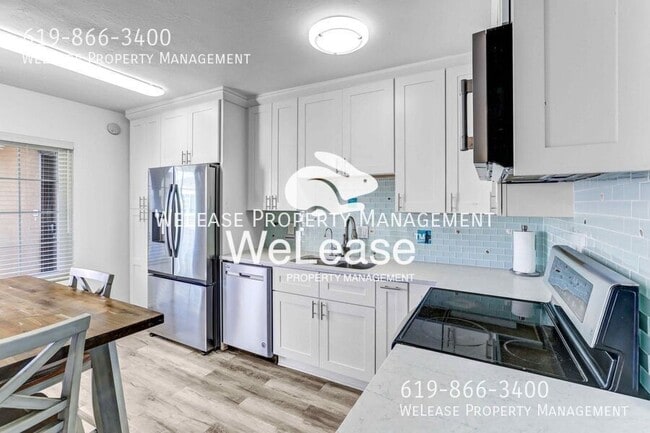 property at 5051 La Jolla Blvd