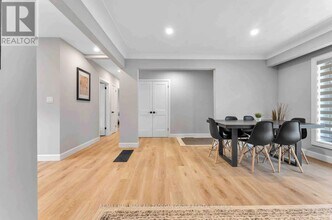 36 Cloke Ct in Hamilton, ON - Building Photo - Building Photo