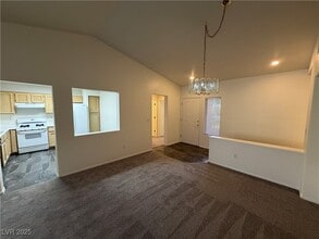 2309 Hallston St in Las Vegas, NV - Building Photo - Building Photo
