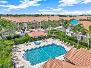 10350 NW 30th Terrace in Doral, FL - Building Photo - Building Photo