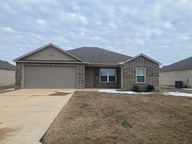 3714 Keeneland Dr in Jonesboro, AR - Building Photo
