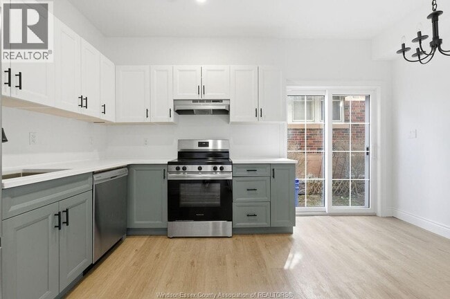 1329 St Anne St in Windsor, ON - Building Photo - Building Photo