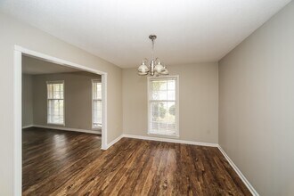 3084 Kemper Dr in Memphis, TN - Building Photo - Building Photo