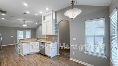 86269 Venetian Ave in Yulee, FL - Building Photo - Building Photo