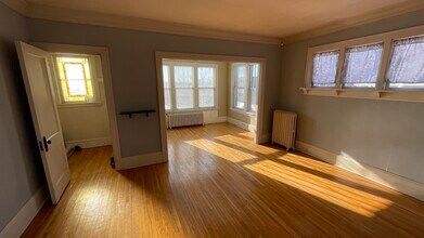 881 Saint Clair Ave, Unit 2 in St. Paul, MN - Building Photo - Building Photo